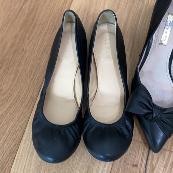 Leather flats and pumps - Picture 2 of 3